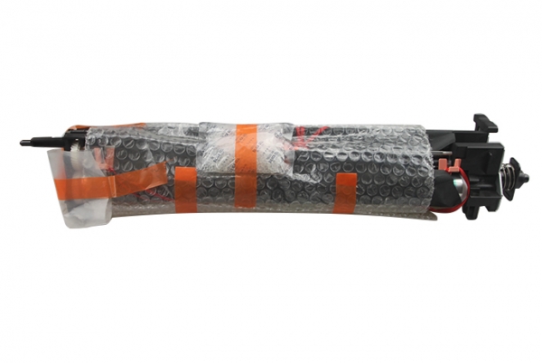 一般的硒鼓的基本結(jié)構(gòu)由鋁管和感光材料組成。